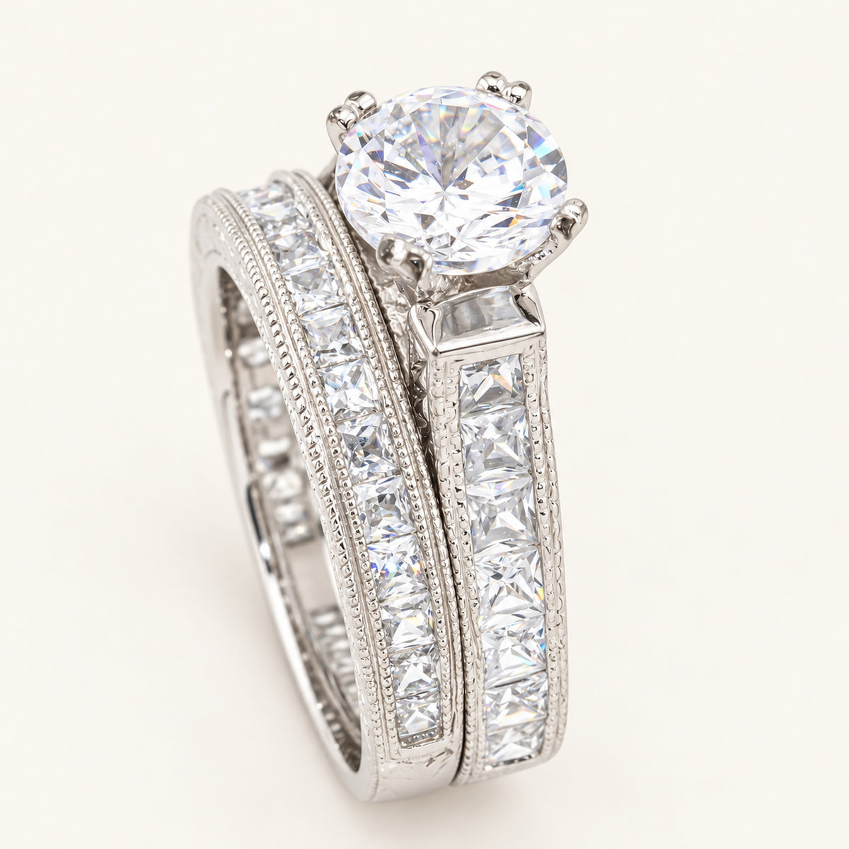 1.5 Carat Round Brilliant Cubic Zirconia Vintage Design Wedding Ring Set in Silver