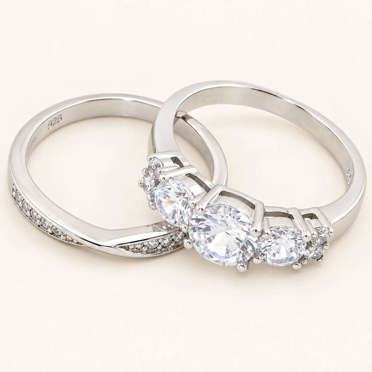 .75 Carat Round Brilliant Cubic Zirconia Wedding Ring Set in Silver